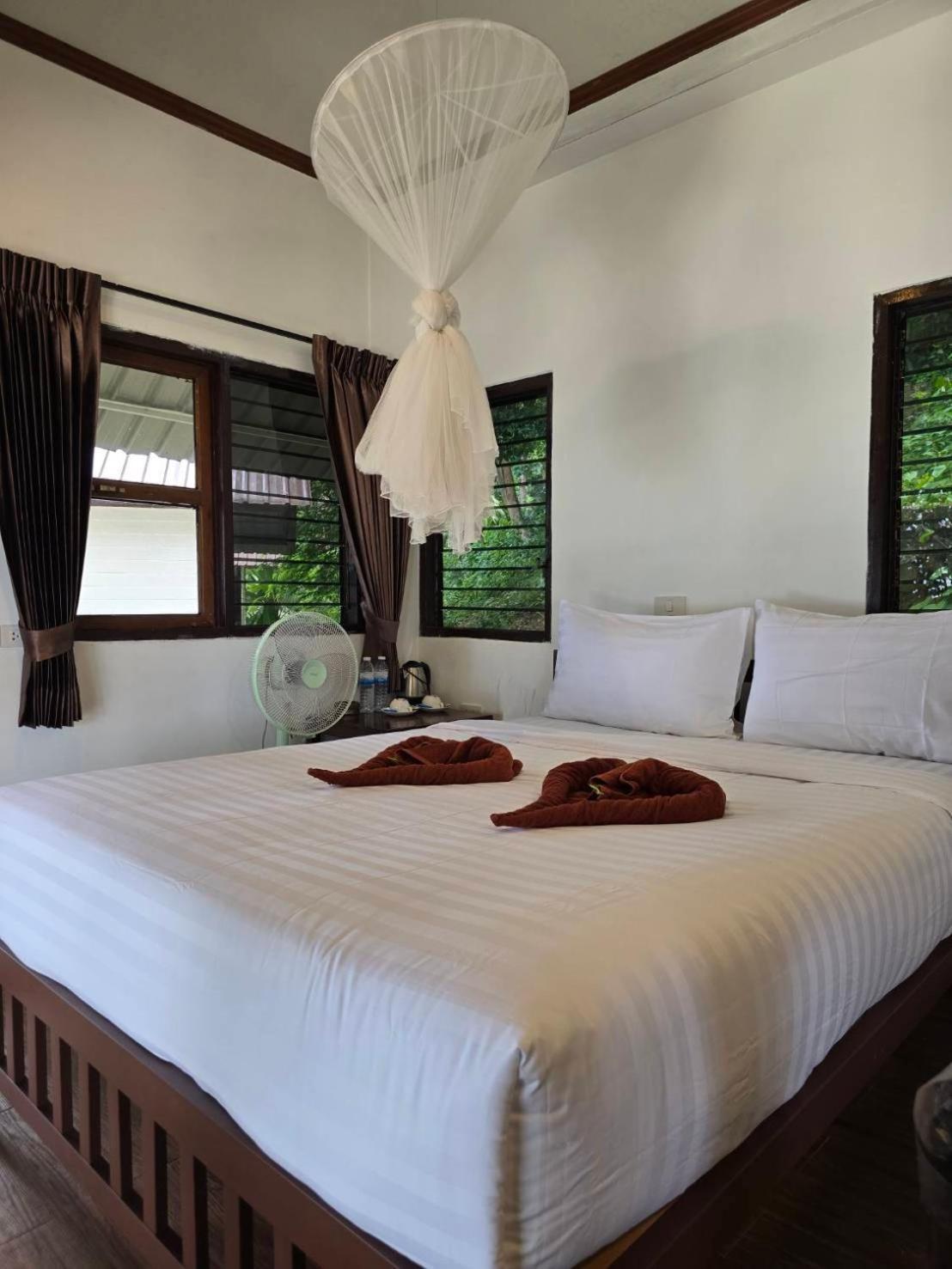 Phi Phi Private Beach Resort ภายนอก รูปภาพ