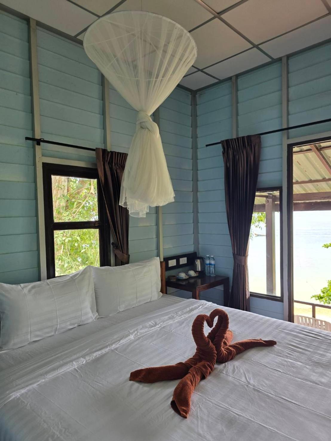 Phi Phi Private Beach Resort ภายนอก รูปภาพ